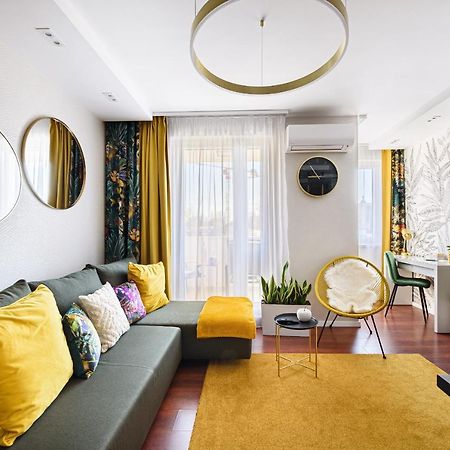 Hid19 Apartman Gyor Belvaros-Free Parking-Terrace Az Rq Vizi Elmenypark Es Gyogyfuerdonel Luaran gambar